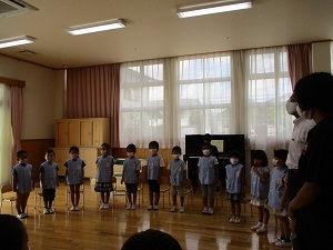 幼稚園の歌