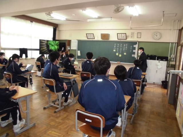 学級開きの様子2