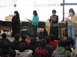 読み聞かせ-IMG_8974