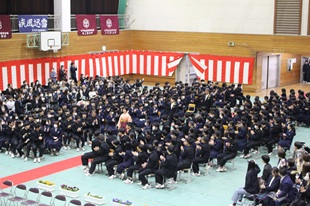 入場(1) 入場(1)