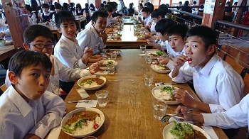 昼食-02