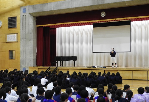 生徒会長あいさつ 生徒会長あいさつ