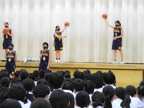 女バス1 女バス1