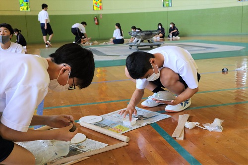 皿の絵付け3 皿の絵付け3