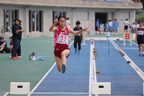 image1 image1