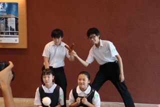 image0 image0