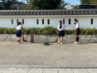 image2 (2) image2 (2)