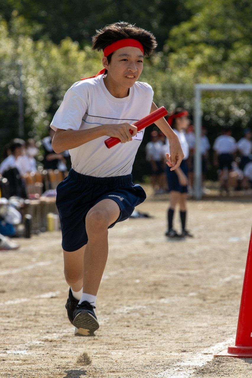 LINE_ALBUM_1学年競技（ぐるぐるタイフーン、1年対抗リレー）_241020_14