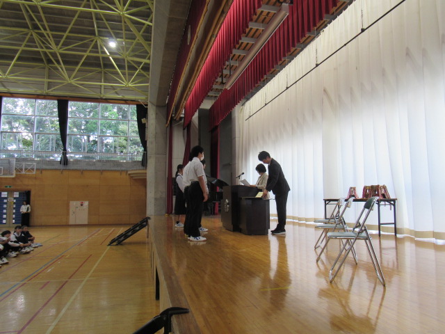 IMG_3933 IMG_3933