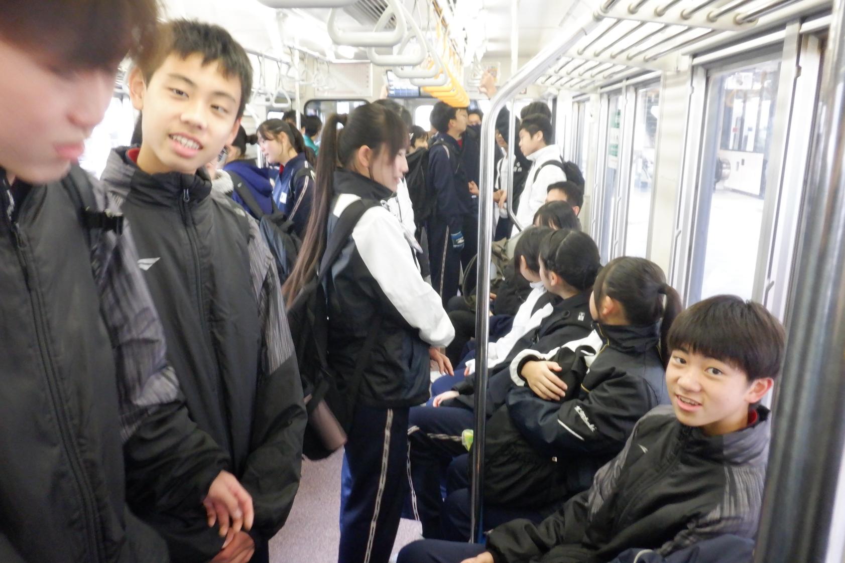 4電車4 4電車4