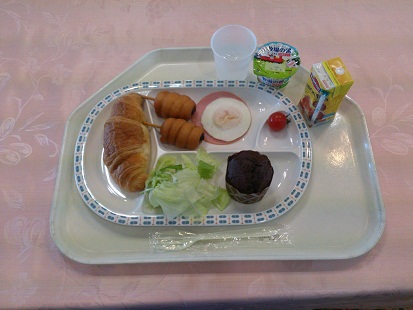 船の食事 船の食事