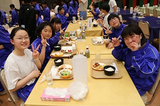0527夕食バイキングの様子 (17) 0527夕食バイキングの様子 (17)