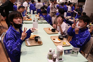 0527夕食バイキングの様子 (22) 0527夕食バイキングの様子 (22)