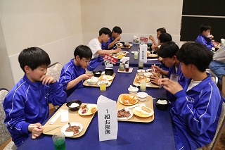 0527夕食バイキングの様子 (24) 0527夕食バイキングの様子 (24)