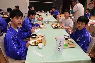 0527夕食バイキングの様子 (25) 0527夕食バイキングの様子 (25)