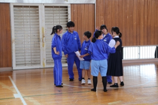 0608生徒総会準備風景 (7) 0608生徒総会準備風景 (7)