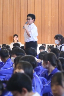 令和8年度生徒総会の様子 (11) 令和8年度生徒総会の様子 (11)