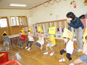 防災頭巾をかぶろう 防災頭巾をかぶろう