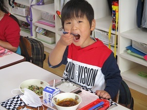 給食年少 (4)