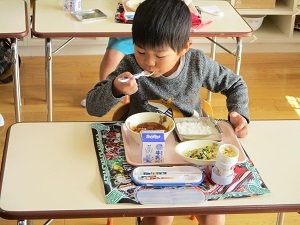 給食年長(1)