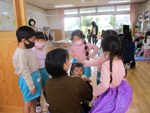 うめ組さんたちと・・ (2) うめ組さんたちと・・ (2)