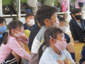 集中するもも組 集中するもも組