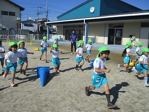 のびのびかけっこ (2) のびのびかけっこ (2)