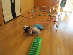 くぐっていくよ