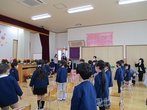 退場 退場