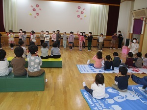 手遊びもも 手遊びもも