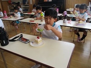 ケーキもも組 ケーキもも組