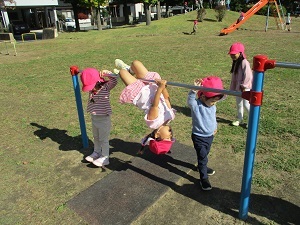 児童公園にて (2)