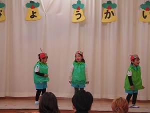 すもも すもも