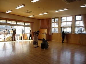 奉仕作業 (3) 奉仕作業 (3)