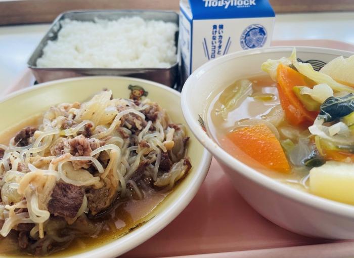 今日は牛丼