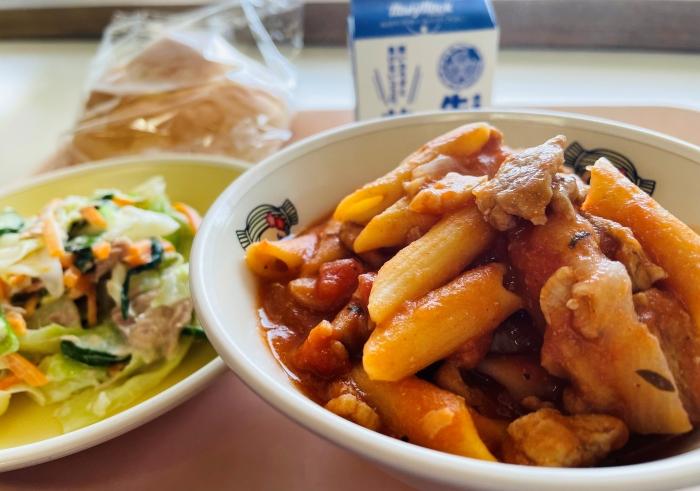 豚肉とペンネのトマト煮 豚肉とペンネのトマト煮