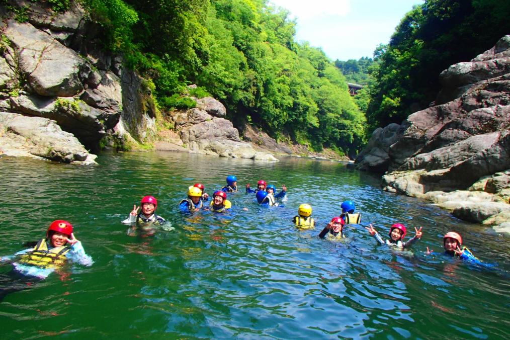 川遊び2 川遊び2
