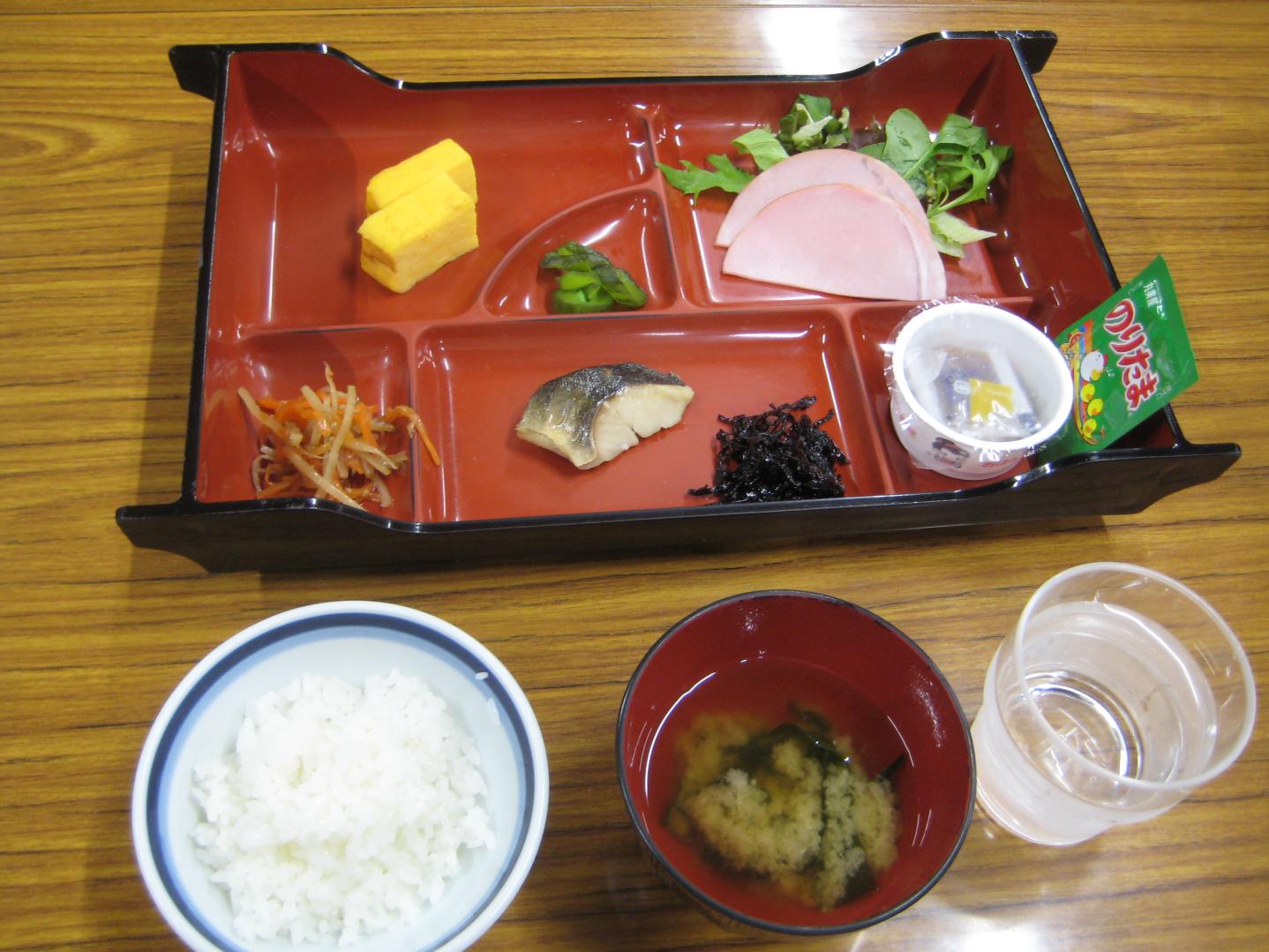 朝食鮭 朝食鮭