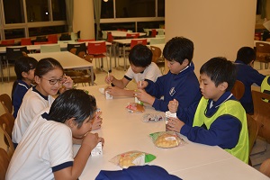 夜食1 夜食1