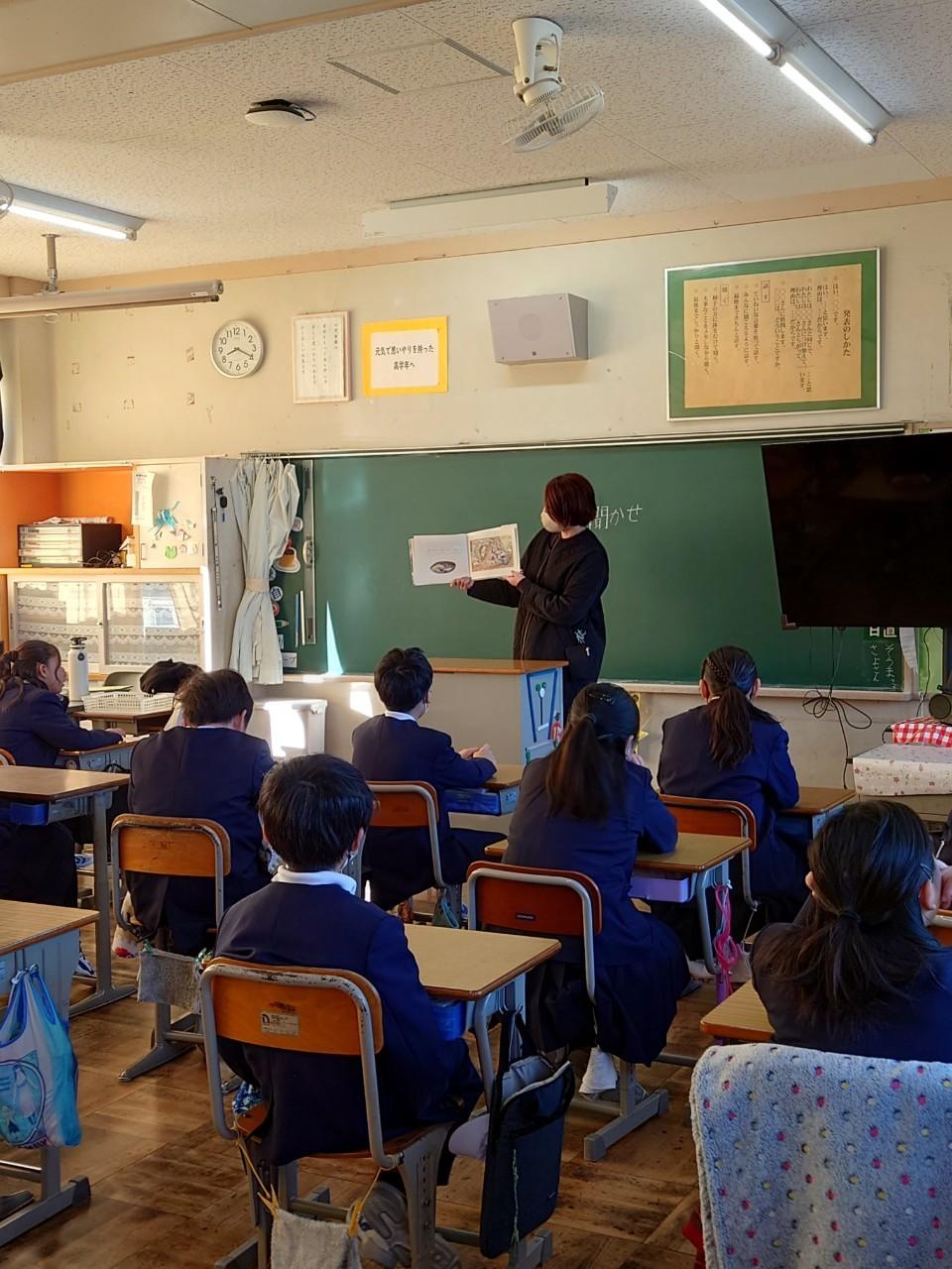 20241210読み聞かせ (4)
