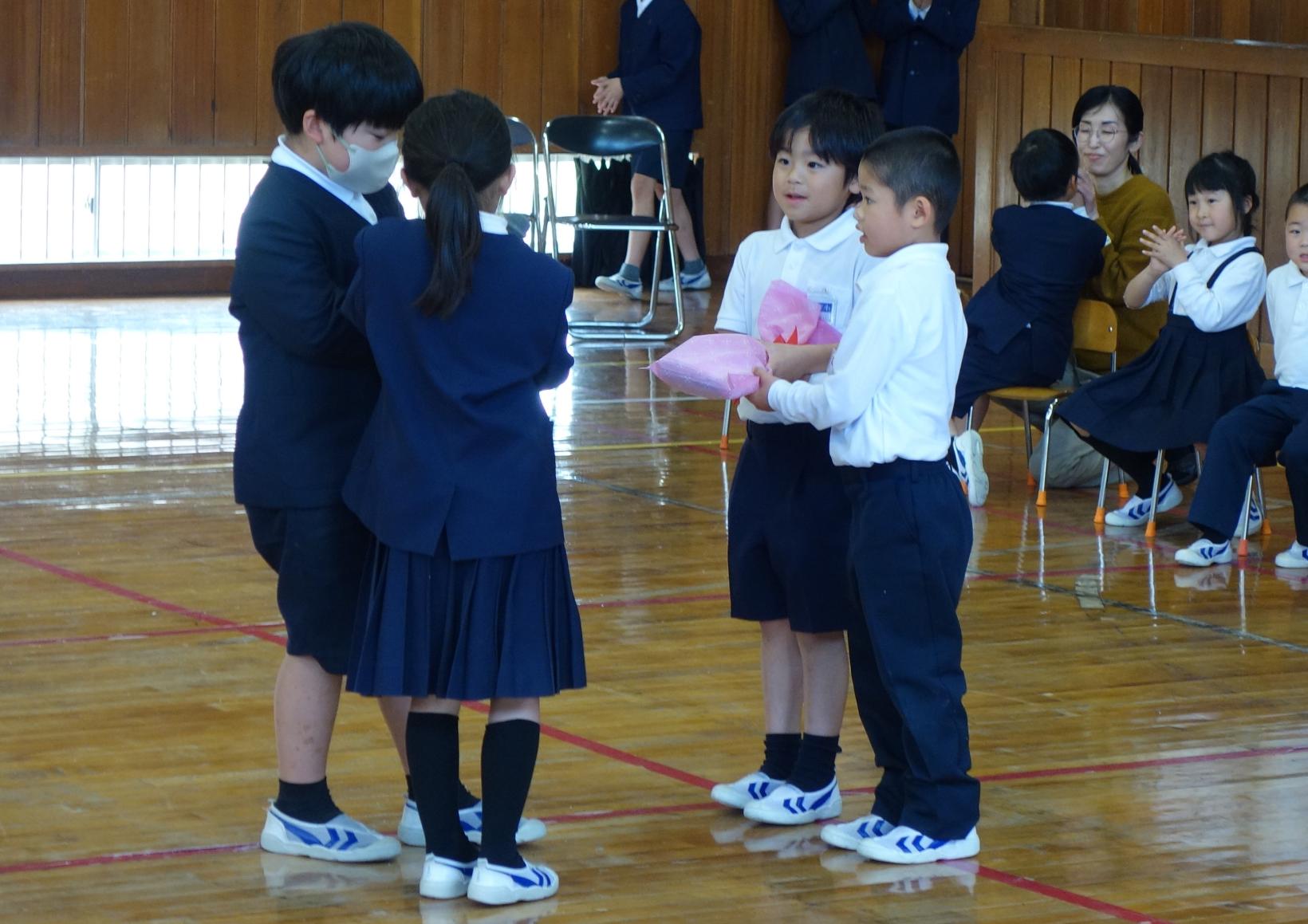 1年生を迎える会1 1年生を迎える会1