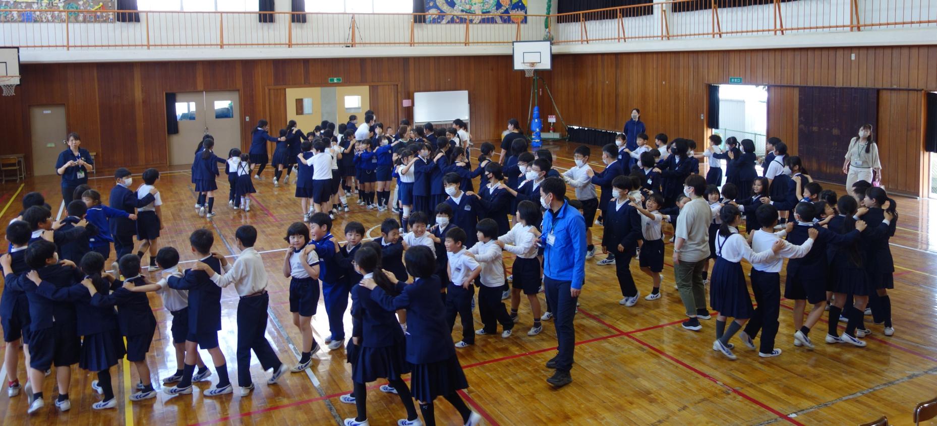 1年生を迎える会2 1年生を迎える会2