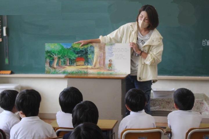 読み聞かせ (2)
