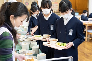 バイキング給食