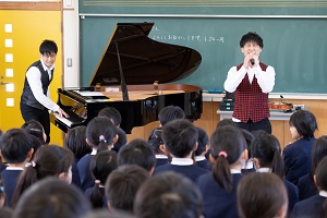 エバリーさんのミニコンサート