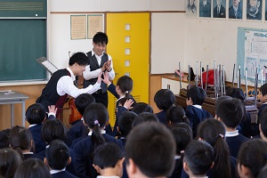 エバリーさんのミニコンサート