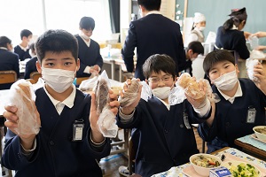 小学校最後の給食