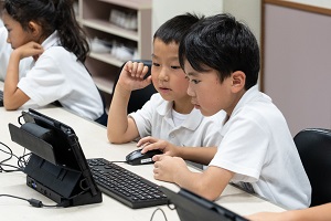 1年生のタブレット授業