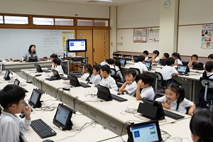 1年生のタブレット授業