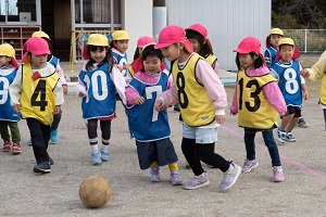幼稚園との交流 幼稚園との交流